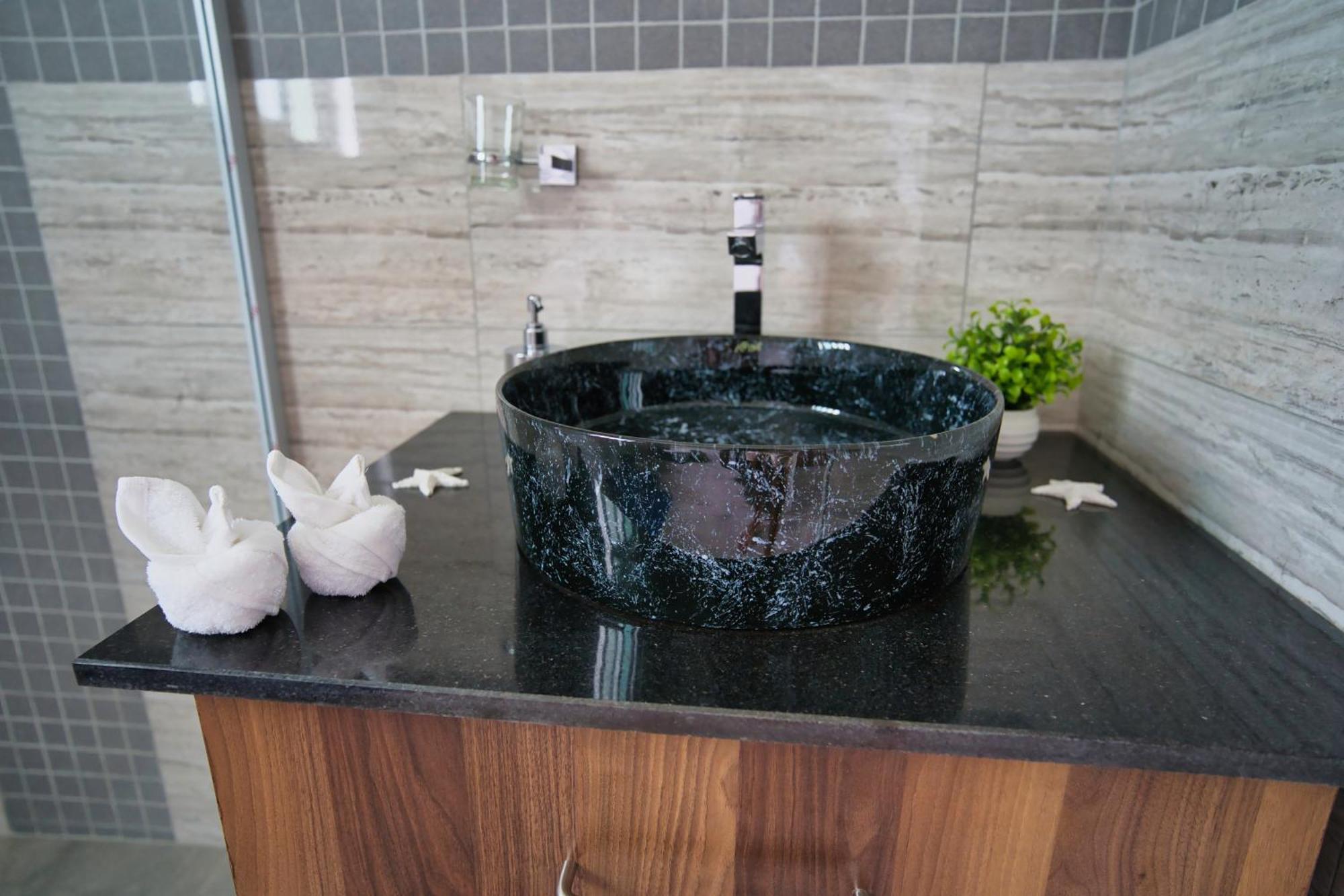 Sunset Haven Villa 보발롱 외부 사진